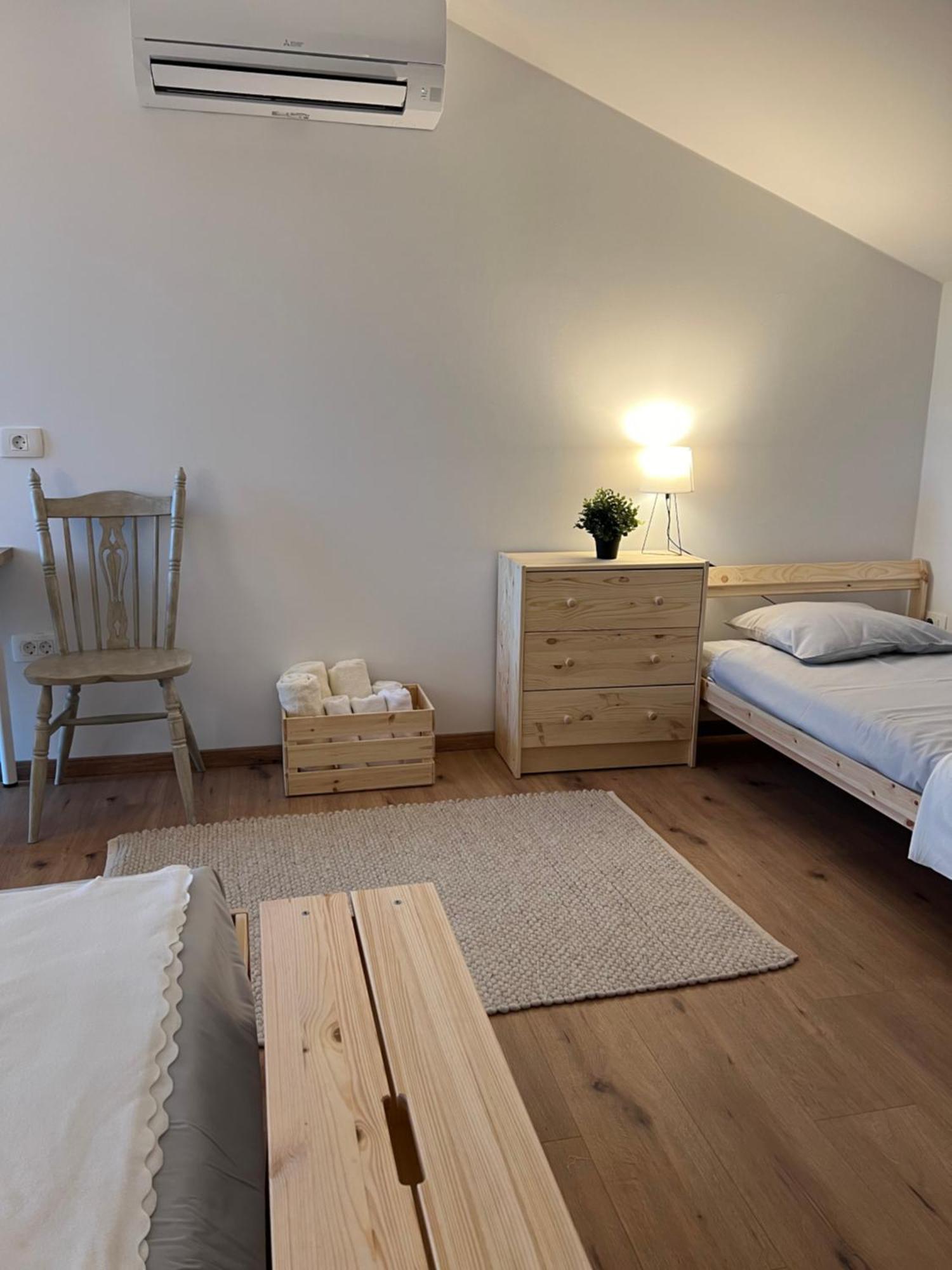 Hramisce Lägenhet Šmarje Exteriör bild